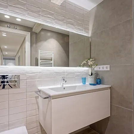 Zurriola Luxury - Surf